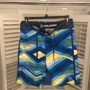 Volcom board shorts, 27 inch waist, boys size 14, bright colors, looks n…